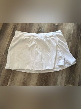Fabletics Women's Athletic Skort